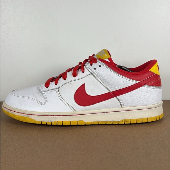 Nike Other - Vintage Nike Dunk Low Shoes Mens Size 11 Le Siren Red 2008 330938-161